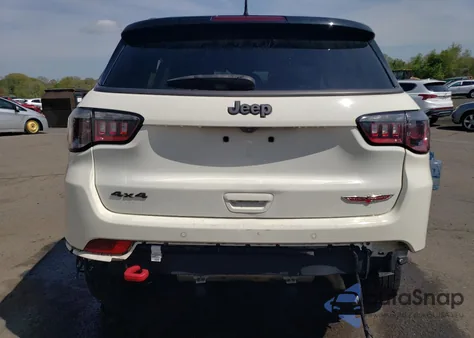 2021 Jeep Compass Trailhawk from USA, damaged, VIN 3C4NJDDB9MT553602